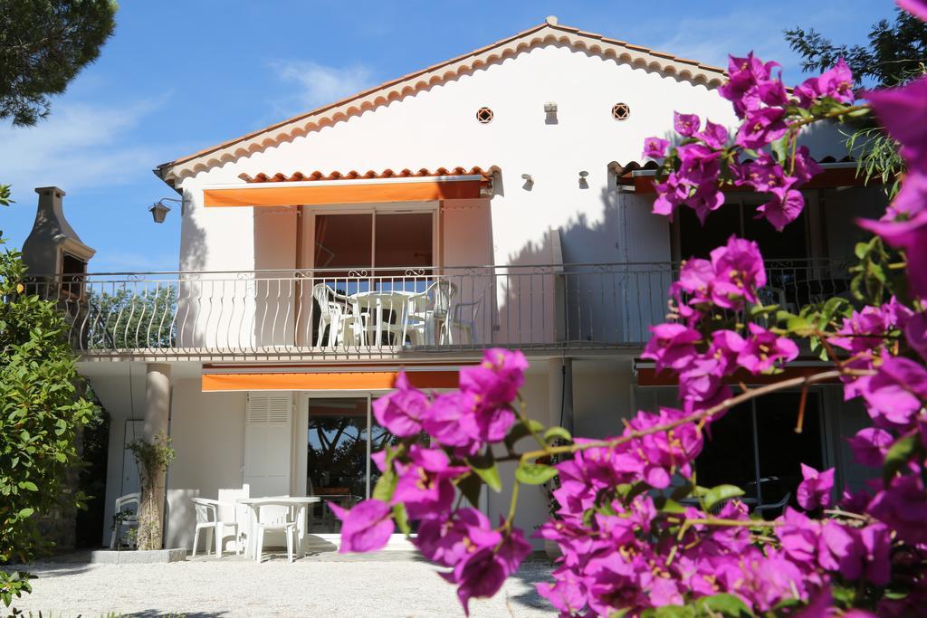 Location Corsica Apartment Cavalaire-sur-Mer Exterior photo